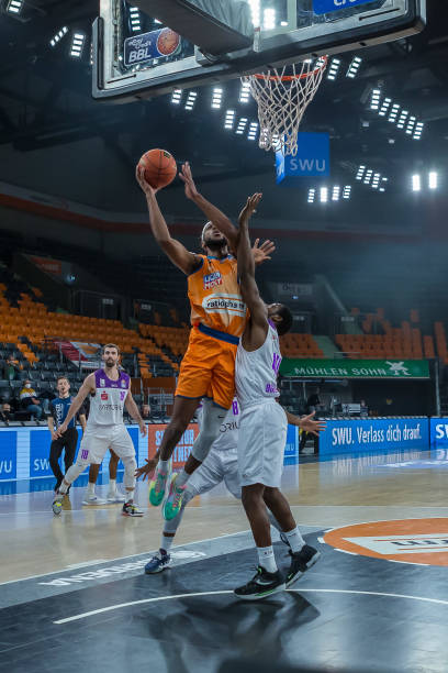 不仅是对他 不仅是对他