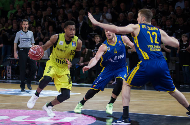 替补席也贡 替补席也贡