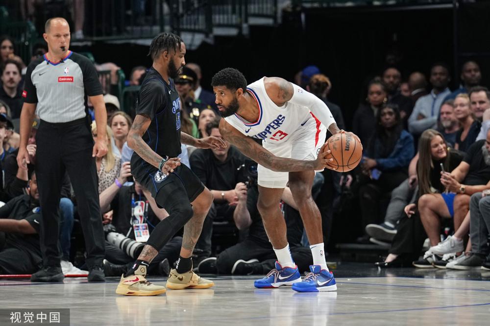 雨同行的过 雨同行的过