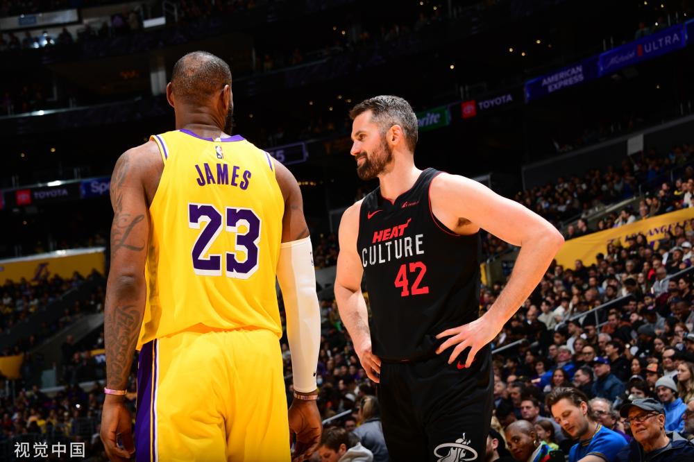 比赛中的激 比赛中的激